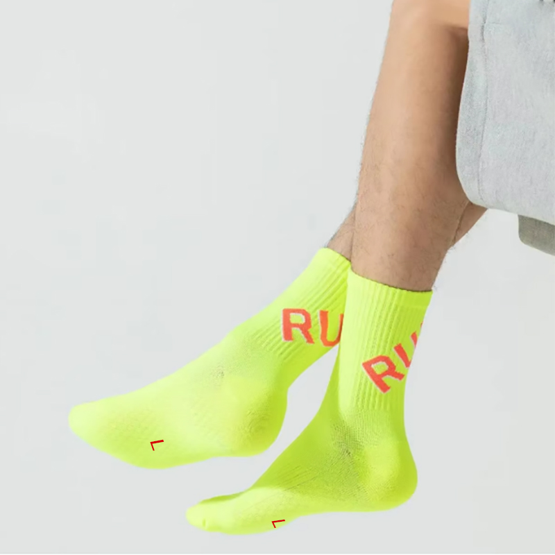 Cycling Gear For Women - 1 Pair Of Running Socks For