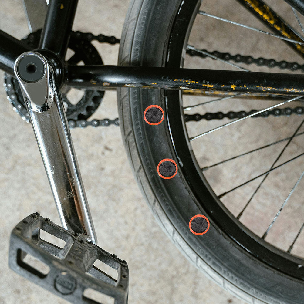 2Pcs Bicycle Inner Tube Patch  - مراجعة Bike Tube Repair Kit وسعره