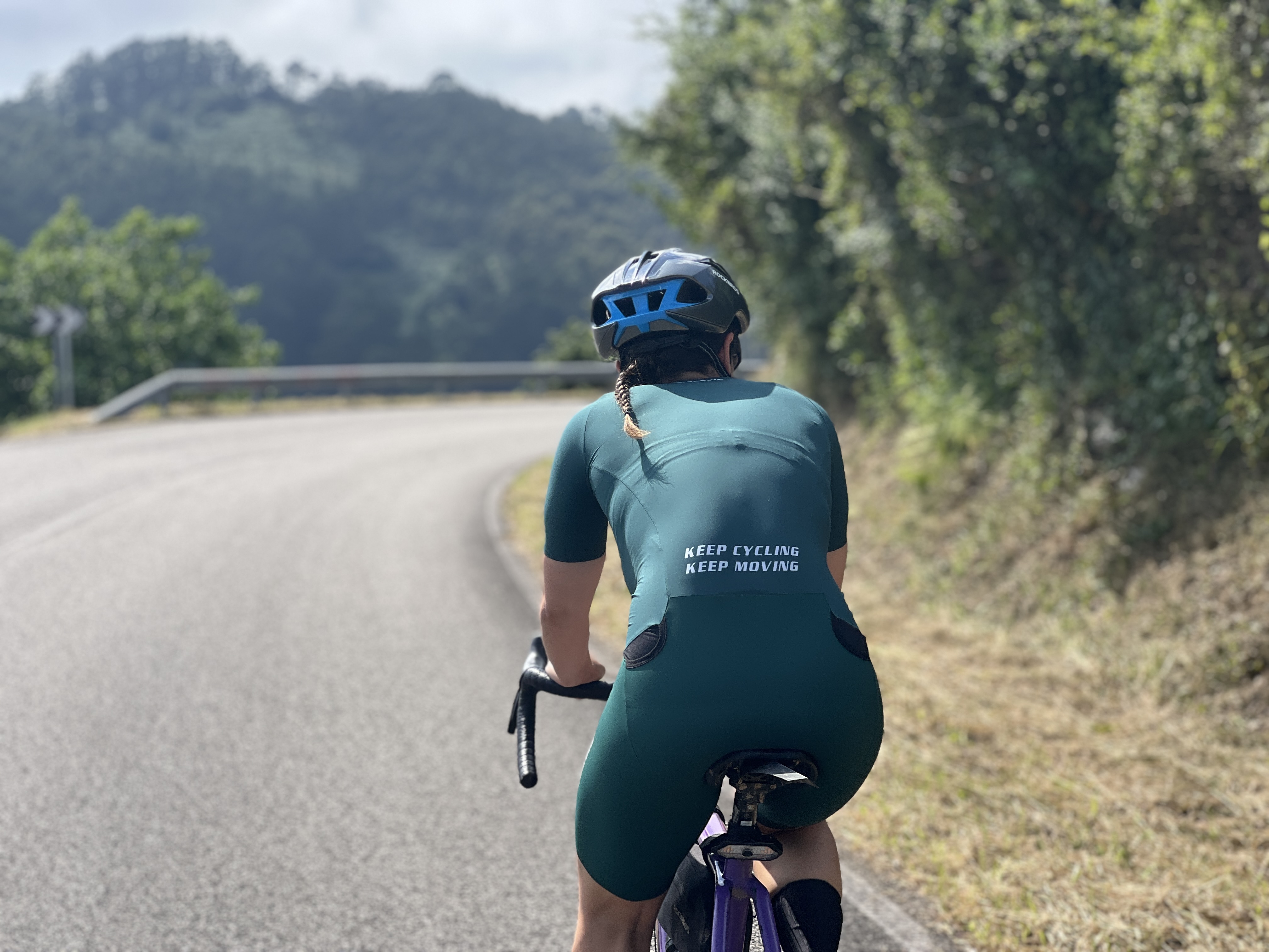 DAREVIE Cycling Sets Italy Ela - مراجعة Cycling Gear Italy وسعره